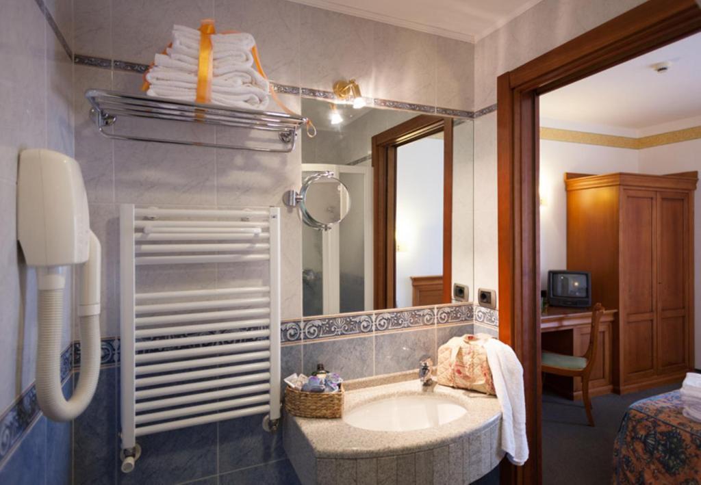 Hotel Bologna Bardolino Szoba fotó
